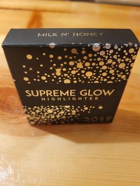 Dose of Colors Supreme Glow Milk N Honey Highlighter -  Gold